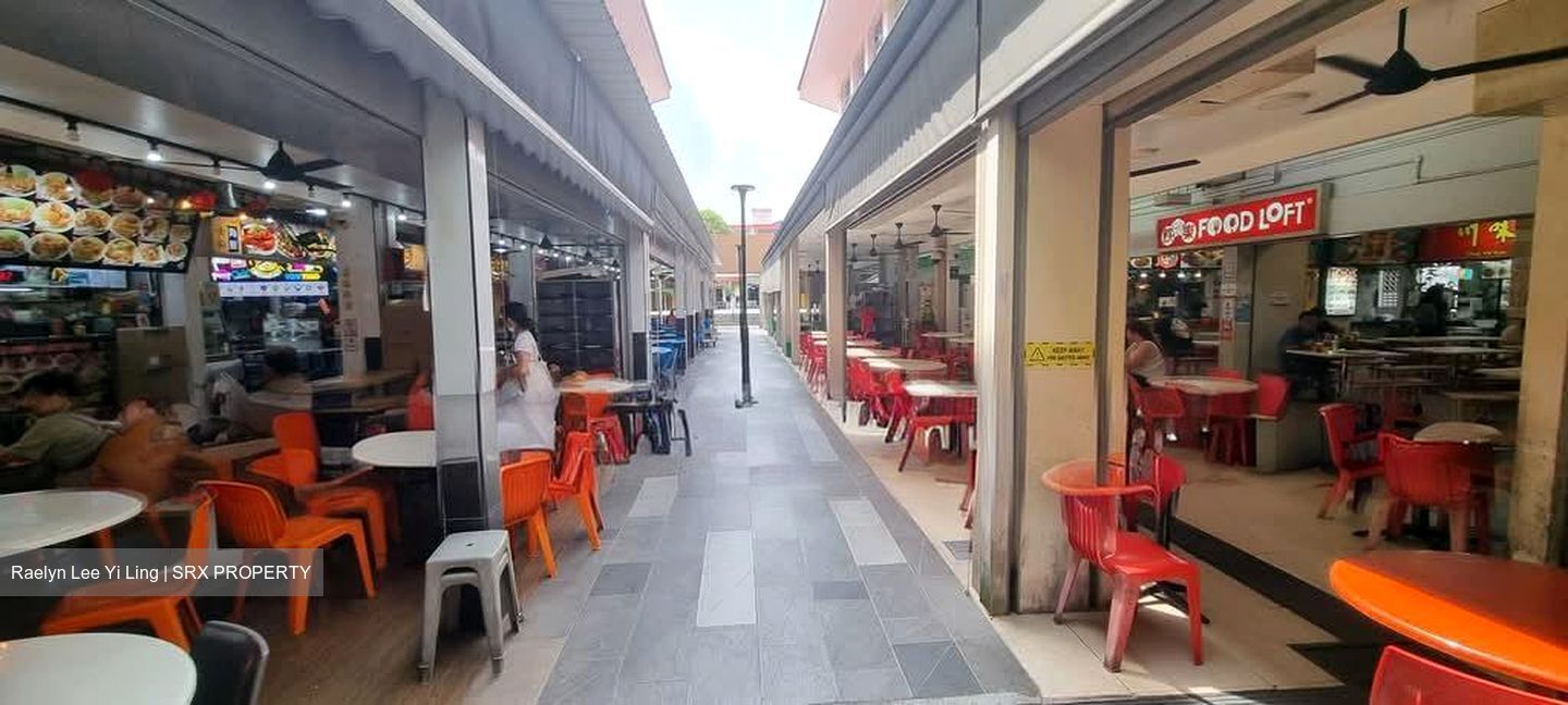 Tampines Street 44 (D18), Shop House #578512791